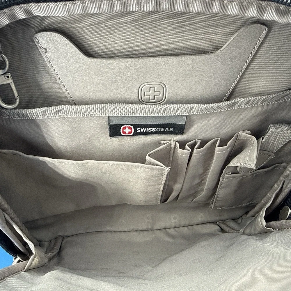SwissGear Black Computer Backpack Padded Laptop Travel Work Bag